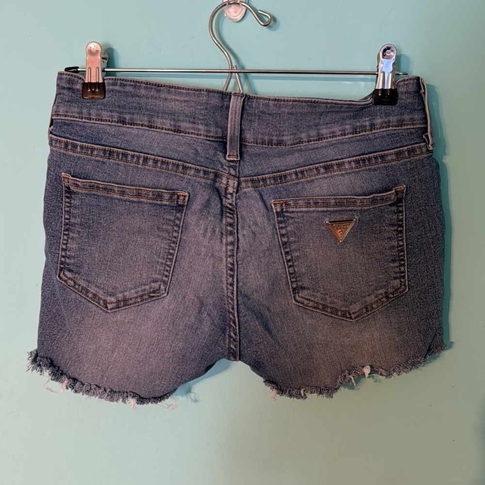 Guess Jean shorts sz 28 - Picture 2 of 6